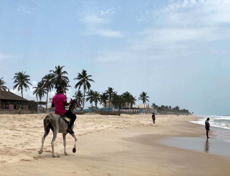 one-of-the-beaches-in-lagos