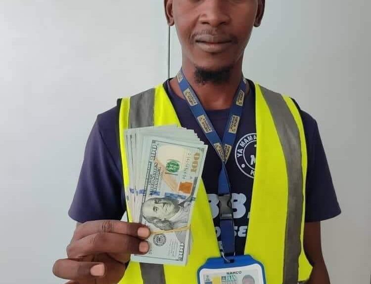 "I Returned the Missing $10,000 to Please Allah," Says Honest Kano Airport Worker